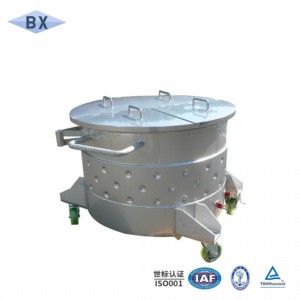 Movable metal tank 3 Movable metal tank 3